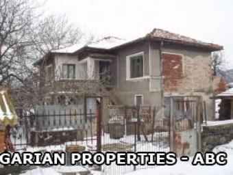 house in Elhovo area Elhovo Area