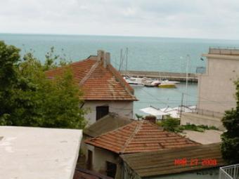60053-apartments in 40m from sea Balchik