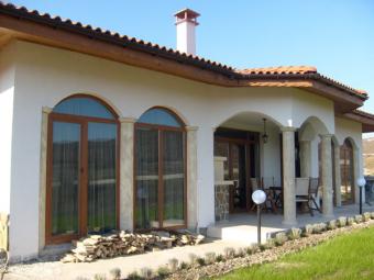 Spacious brand new house Albena