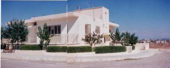 Superb Deryneia Estate Dherinia