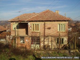 house in Elhovo area Elhovo Area