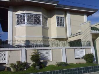 House and Lot for Sale in Pasig Parkwood Subd. Pasig City