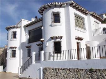 Attractive villa with pool Pego