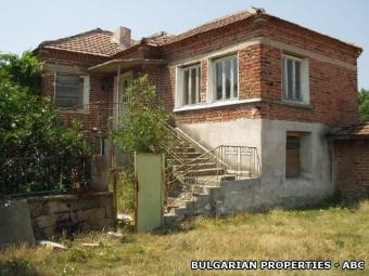 house in Elhovo area Elhovo Area