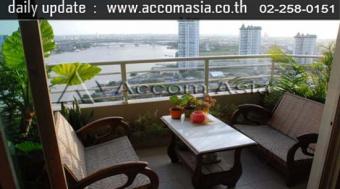 Rent/Sale:Fantastic river view Bangkok