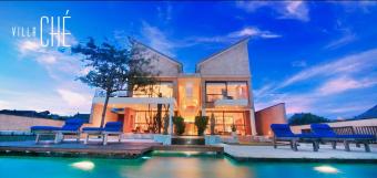 Amazing Beachfront Villa Bali
