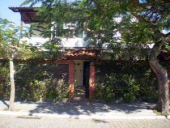 To sell a duplex house in Arraia Rio De Janeiro