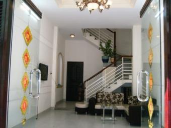 Serviced room for rent in dist 1 Hcmc