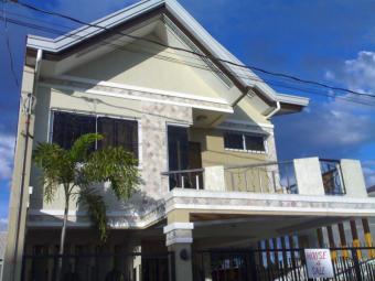 Townhouse 4 Sale in Pasig City Greenwoods Executive Vullage