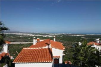 Villa with 2 living units Oliva