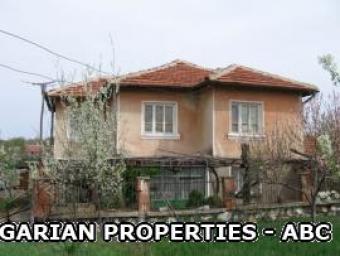 house in Elhovo area Elhovo Area