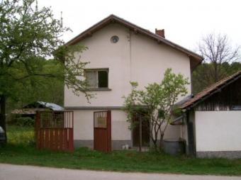 Mountain House with GloriousView Apriltsi