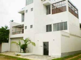 Luxury Semi Furnshd House - Rent Rajagiriya