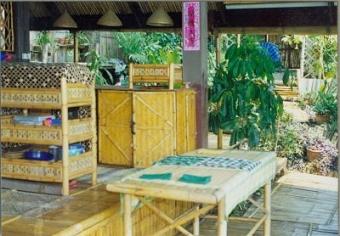 quiet restful wood/bamboo house Chiang Mai