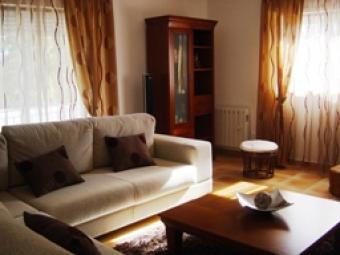 Villa T4 with pool on the beach S�o Martinho Do Porto