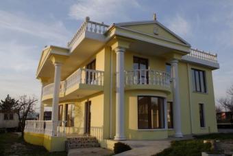 Luxurious house near the beach Varna