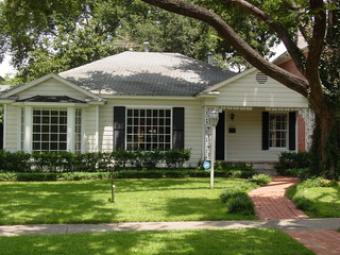 3 B/R Flat For Rent Texas