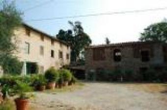 FARMHOUSE close to LUCCA Lucca Sorroundings