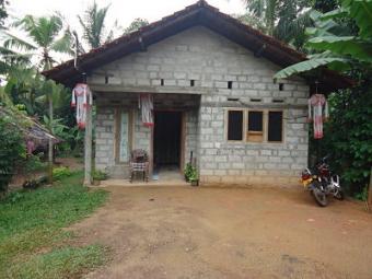 House for sale Veyangoda