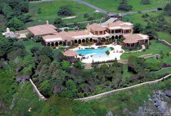 Exclusive Luxury Beach Villa Cabrera