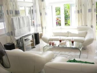 Apartment Central Garden Dist 1 Hcmc