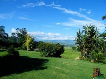 Live in the Champagne Valley Johannesburg South