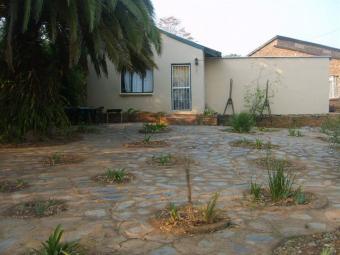 liezel van niekerk Hartbeespoort