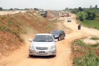 5 katha on 300`feet Road Dhaka