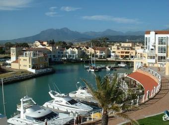 YACHTSMANS PARADISE Cape Town, Gordon S Bay