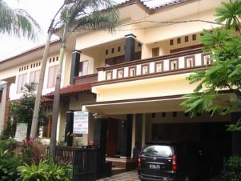 FOR SALE HOUSE EXCLUSIVE Depok