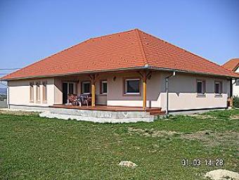 Detached House near Lake Balaton Balatonszentgy&ouml;rgy