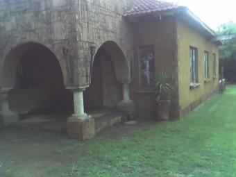 Gallery/show room /studio /house Johannesburg