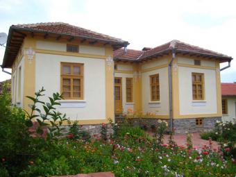 Villa `By the well` Mindya