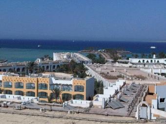2 BR Sea View Beach Access Hurghada
