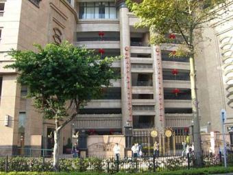 Kingsville-High floor for RENT Taipa