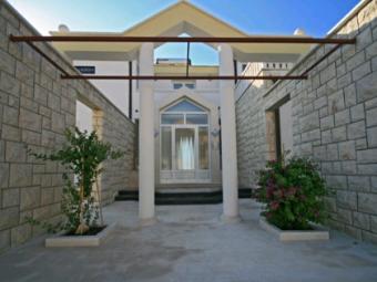 The most modern Villa by the sea Okrug Gornji