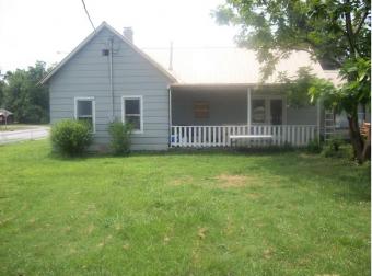 Nice 4bdrm 2 bath Chetopa