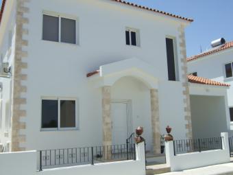 3 Bedroom Detached villa Vrysoulles