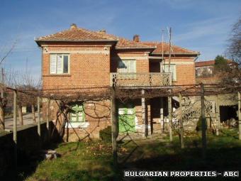 house in Elhovo area Elhovo Area