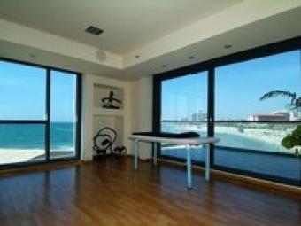 2 room apartment marina towers Herzliya Pituhach