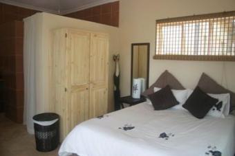 Garden Cottage sleeps 2 Pretoria