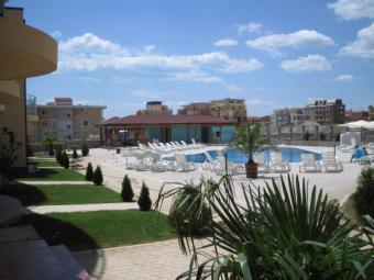 Apartment with pool, only 550e/m Nesebur