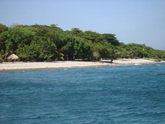 Beachfront - 0.326 Acre - Utila