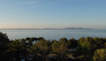 Apartment HYERES/ L Almanare VAR 83400