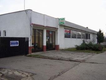 Carservis with land - Slovakia Zvolen