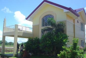 NEW 2 storey, 2 T&B, LIPA CITY Lipa City