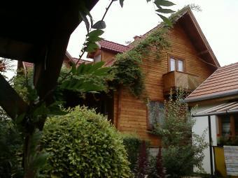 Property for sale in Hungary Hal�sztelek