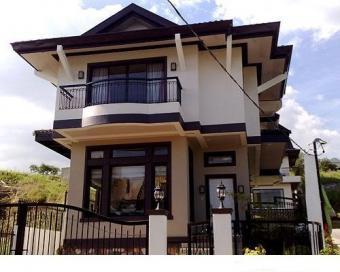 LUXURIOUS LIVING in QUEZON CITY Quezon City