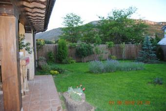 Cozy house with garden Soria