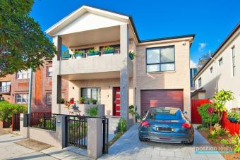 A UNIQUE OPPORTUNITY Sydney